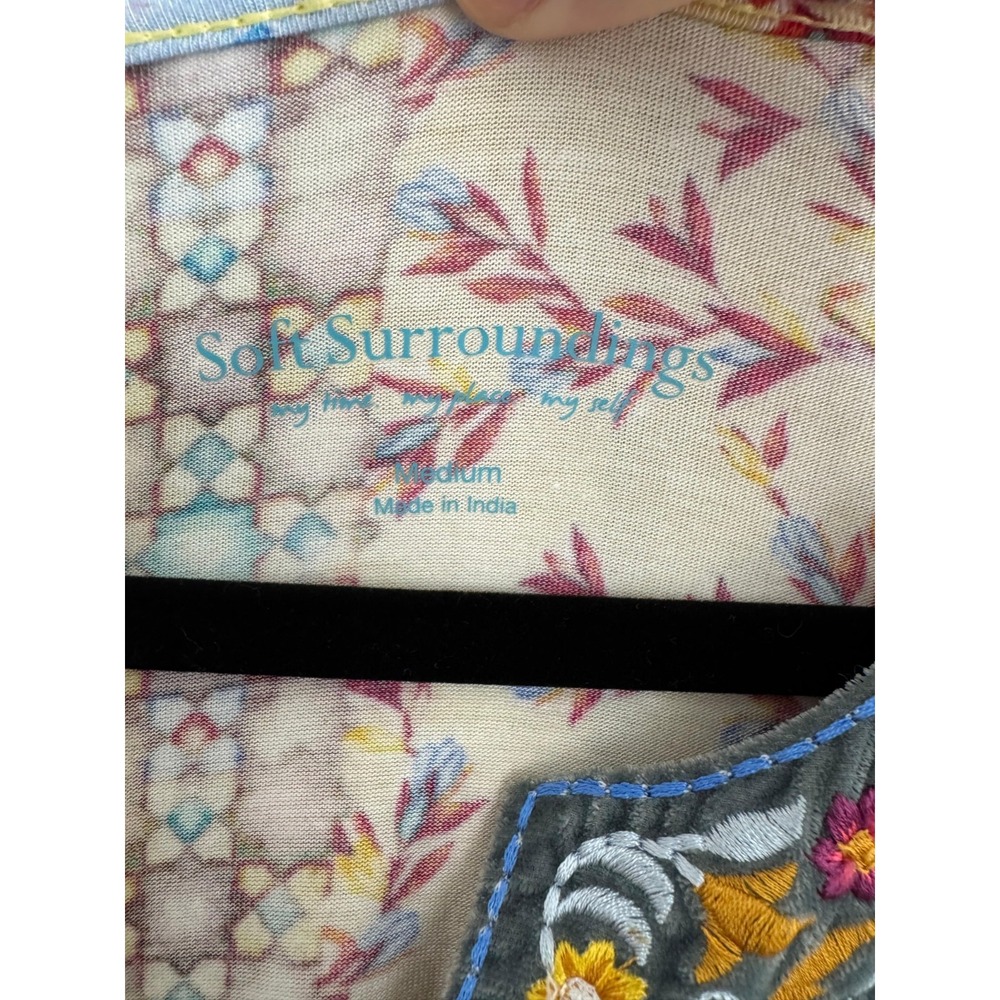 Soft Surroundings Fifi Embroidered Tunic Top Women's Medium Multi Bell‎ Sleeve - Picture 3 of 8